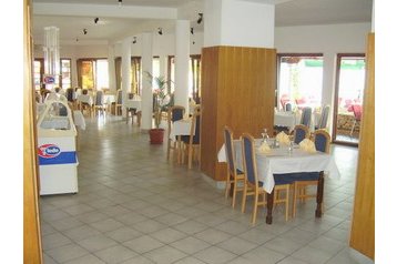 Hrvaška Hotel Starigrad Paklenica, Eksterier